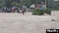 টানা বর্ষণে সুনামগঞ্জে বাড়ছে নদ-নদীর পানি। ১ জুলাই, ২০২৩। 