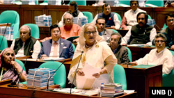 প্রধানমন্ত্রী শেখ হাসিনা। 