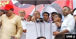 ঢাকায় অনুষ্ঠিত রোডমার্চ কর্মসূচিতে বক্তৃতা রাখছেন বিএনপি মহাসচিব মির্জা ফখরুল ইসলাম আলমগীর। ২৩ জুন, ২০২৩।