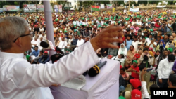 সিলেট নগরীর চৌহাট্টা এলাকার আলিয়া মাদ্রাসা মাঠে ছাত্রদল, যুবদল ও স্বেচ্ছাসেবক দল আয়োজিত যুব সমাবেশে বক্তব্য রাখছেন বাংলাদেশ জাতীয়তাবাদী দল বিএনপি মহাসচিব মির্জা ফখরুল ইসলাম আলমগীর। ৯ জুলাই, ২০২৩। 