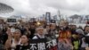 香港7月7日继续爆发大规模游行，争取中国游客支持。图片来源：美联社