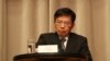 台湾交通部次长王国材2017年4月13日参加行政院院会后的记者会 （美国之音记者 申华 拍摄）
