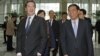 英国财政大臣乔治•奥斯本（左）与中国工商银行董事长姜建清