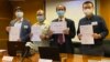 香港民意研究所4月28日公布”疫后复常指数”显示，接近4成市民希望恢复社交聚会。 (美国之音/汤惠芸)